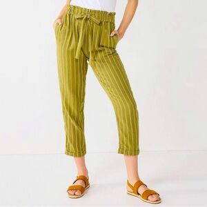 NWT SO® Relaxed Tapered Leg Olive Striped Pants